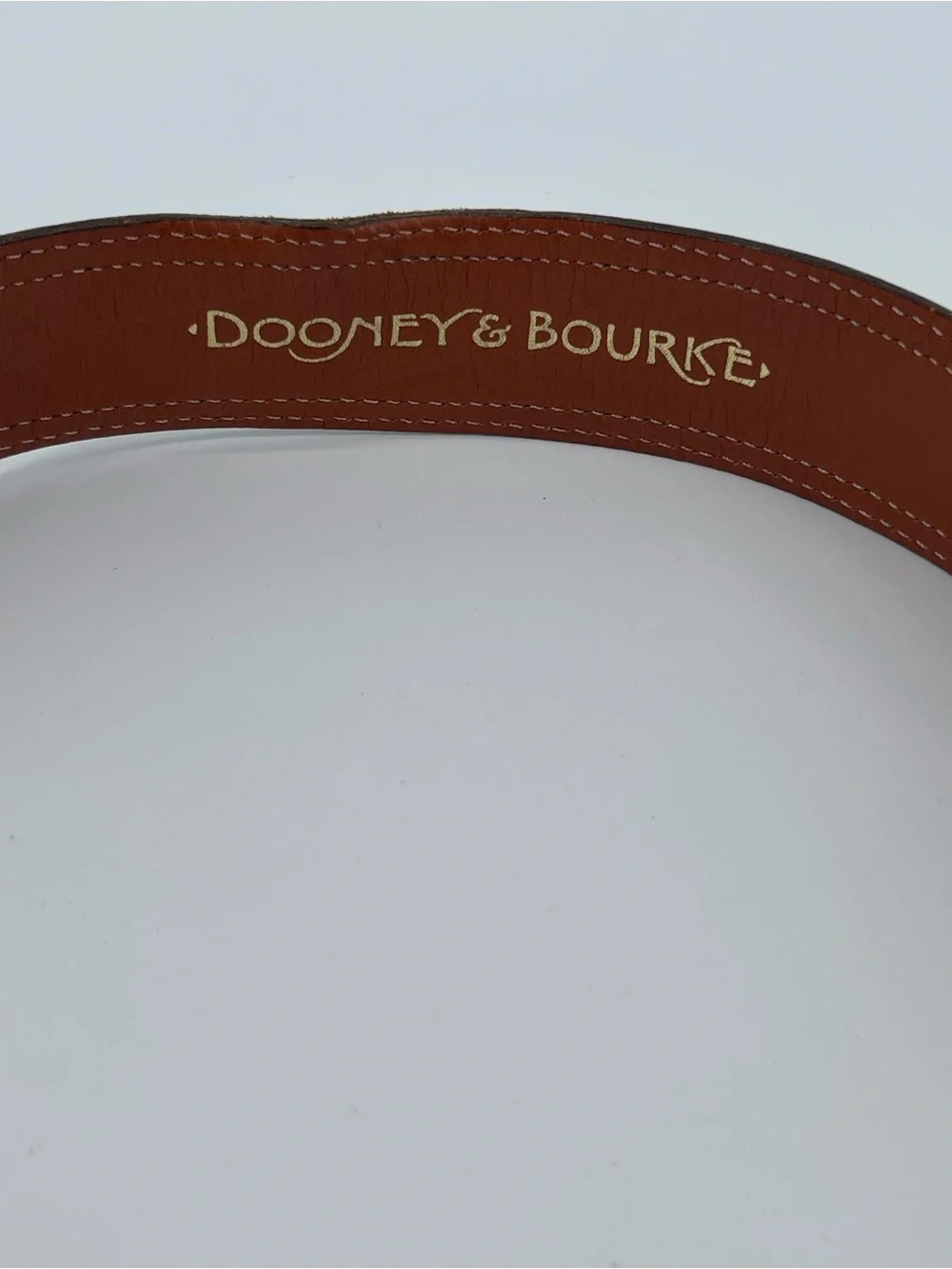 Dooney & Bourke classic dooney